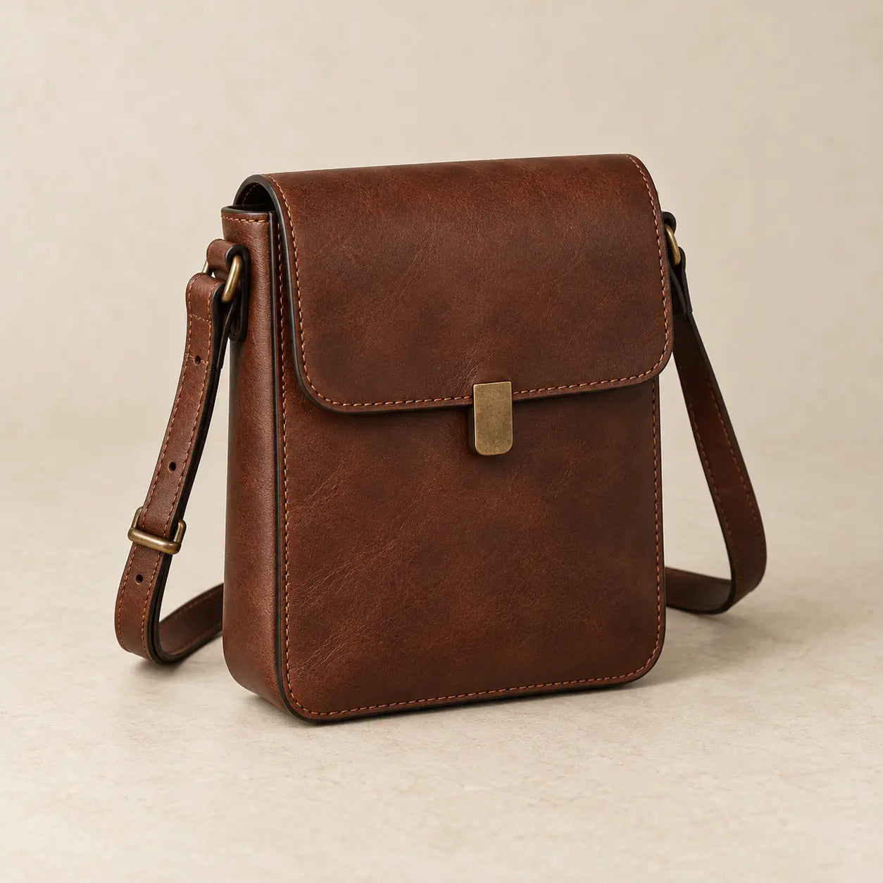 Field Note Crossbody in chestnut full-grain leather